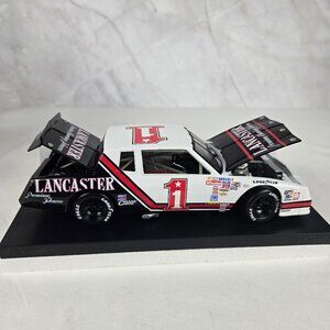 Davey Allison #1 1:24 Scale Stock Car Limited Edition Adult Collectible Sponsors